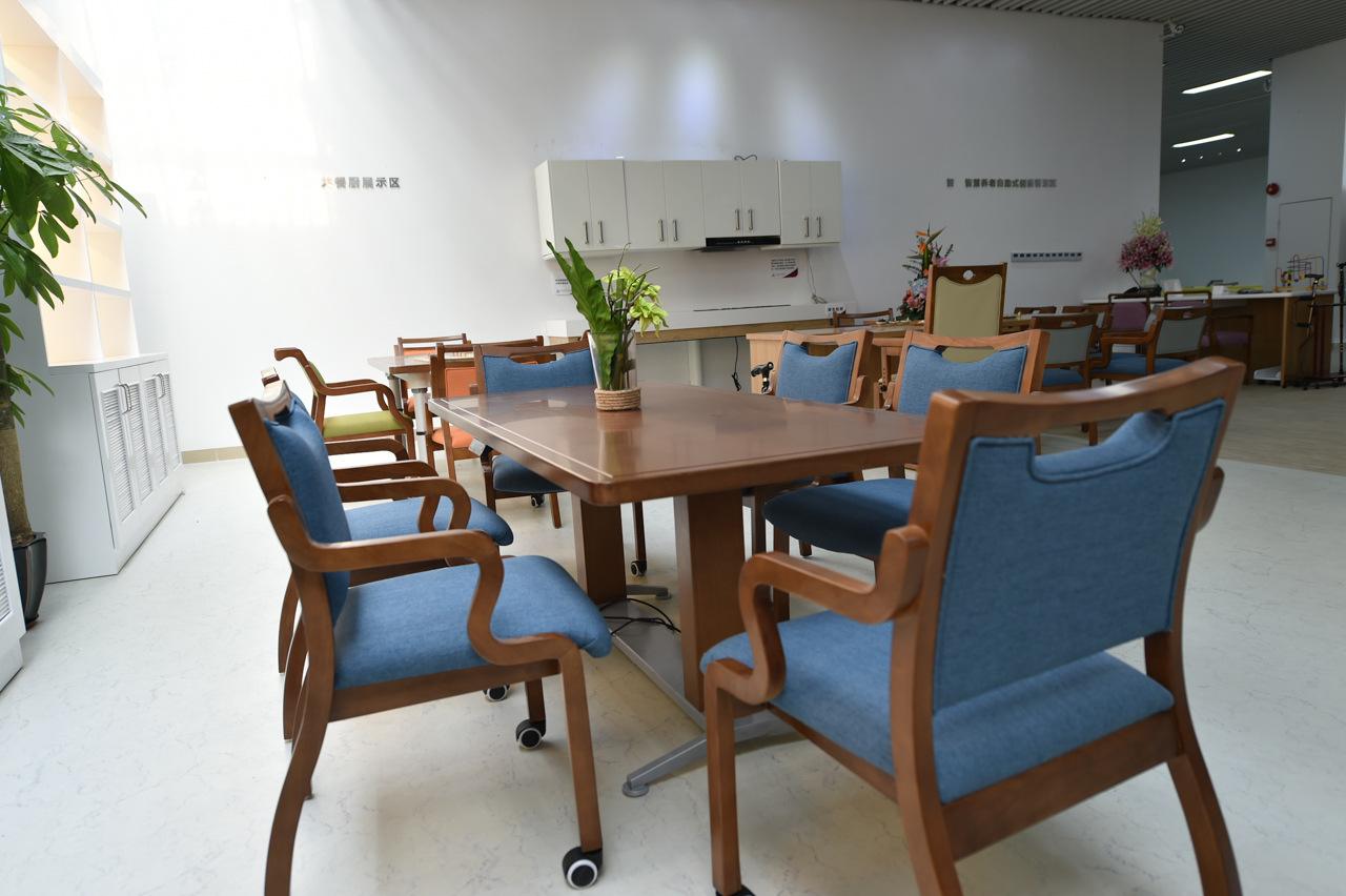 ���ϻ���